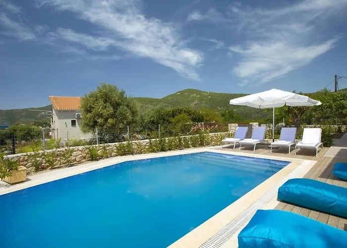 Dell Mar Stone House *